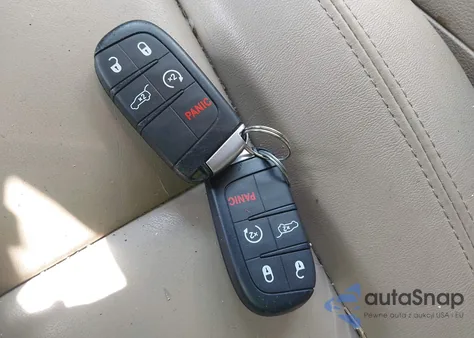 2021 Jeep Grand Cherokee Limited z USA, uszkodzony, nr VIN 1C4RJFBGXMC590777